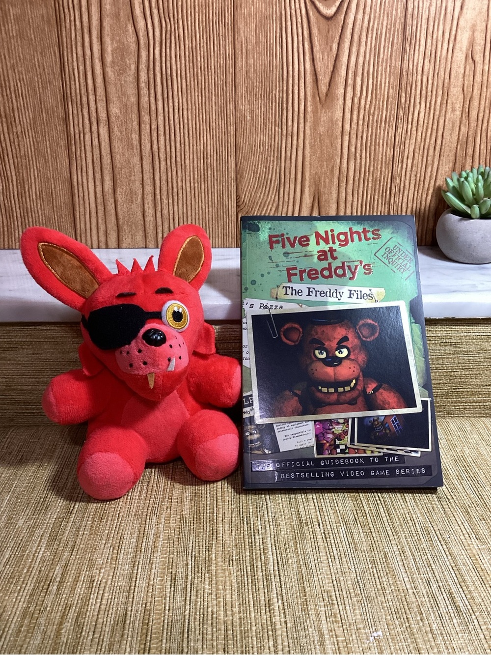Five Nights at Freddy’s Foxy the Pirate 7” Plush and Book